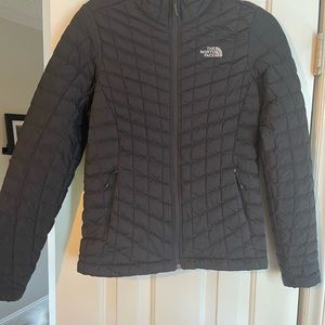 The NorthFace packable coat